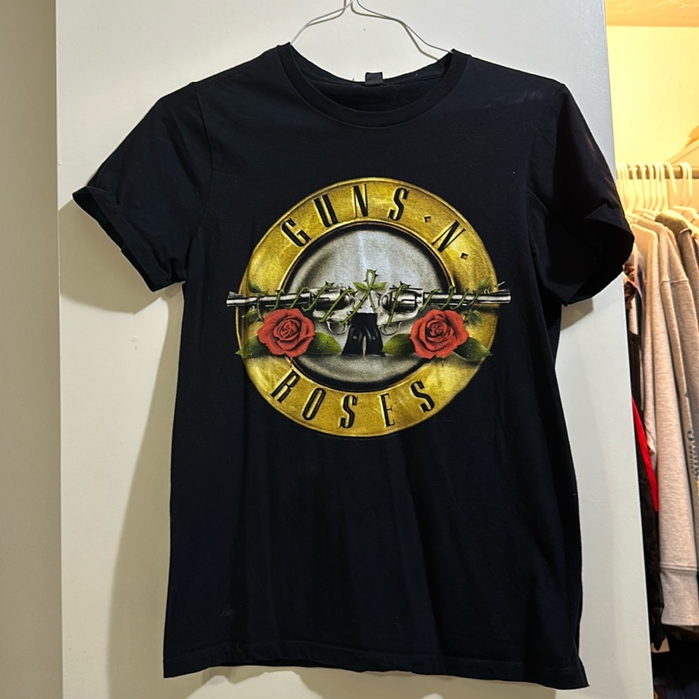 Guns & Roses shirt